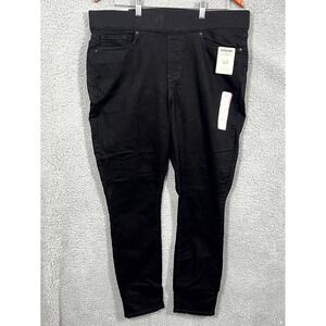 Signature Gold Levi Strauss Jeans Women 16M Black Totally Shaping Pull On Skinny